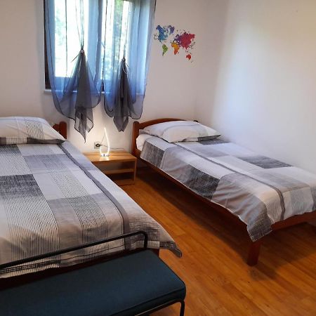 Villa Krizanci Žminj Eksteriør billede