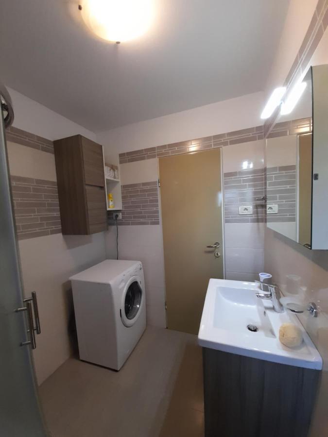 Villa Krizanci Žminj Eksteriør billede