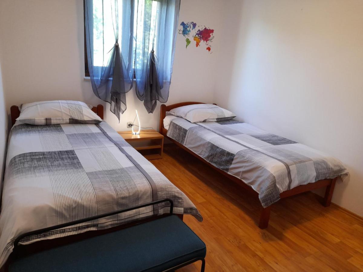 Villa Krizanci Žminj Eksteriør billede