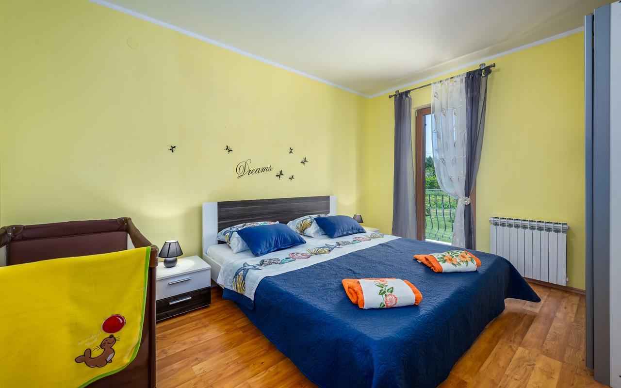 Villa Krizanci Žminj Eksteriør billede